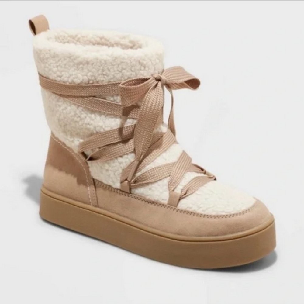 Women's Birgitte Winter Boots Taupe - Universal Thread™‎ 6.5